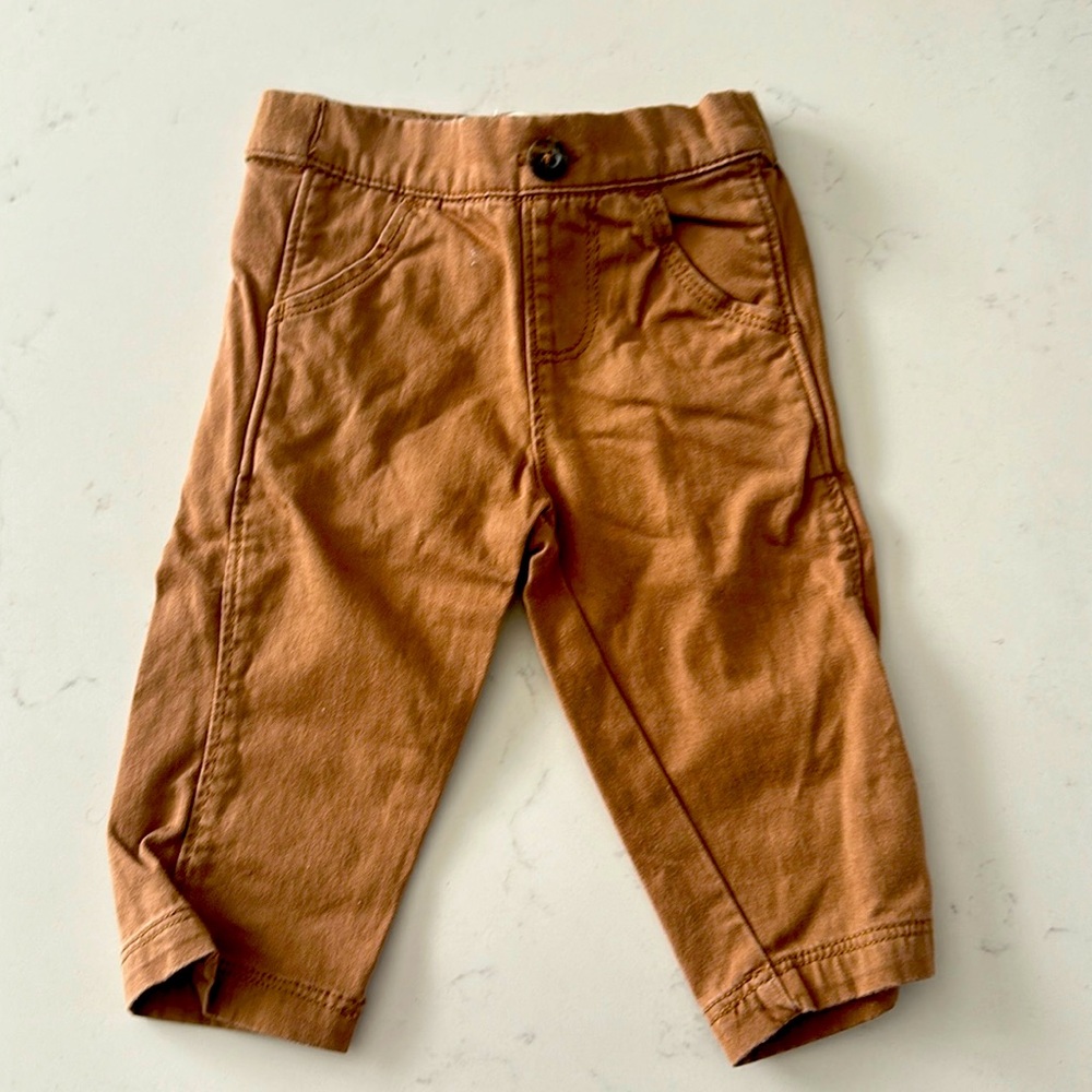 Boys gently used clothing item